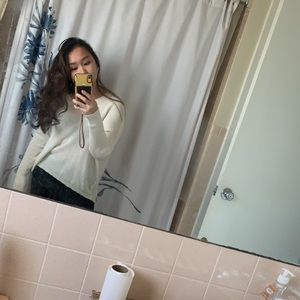 Meet your Posher, Selena